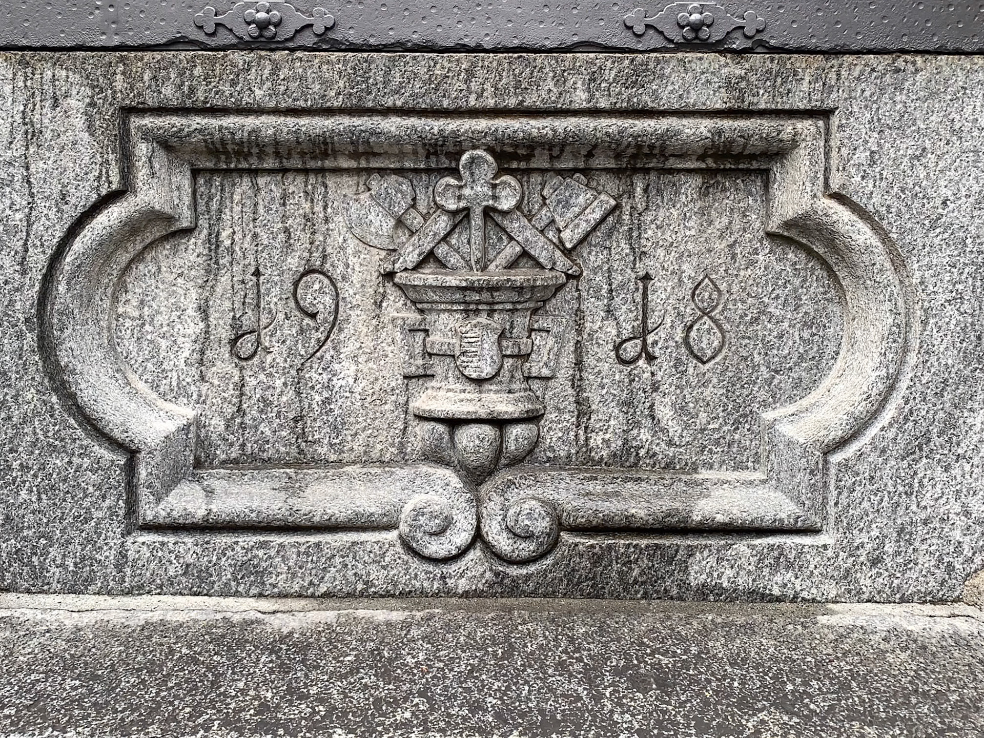 Sites around Luzerne.