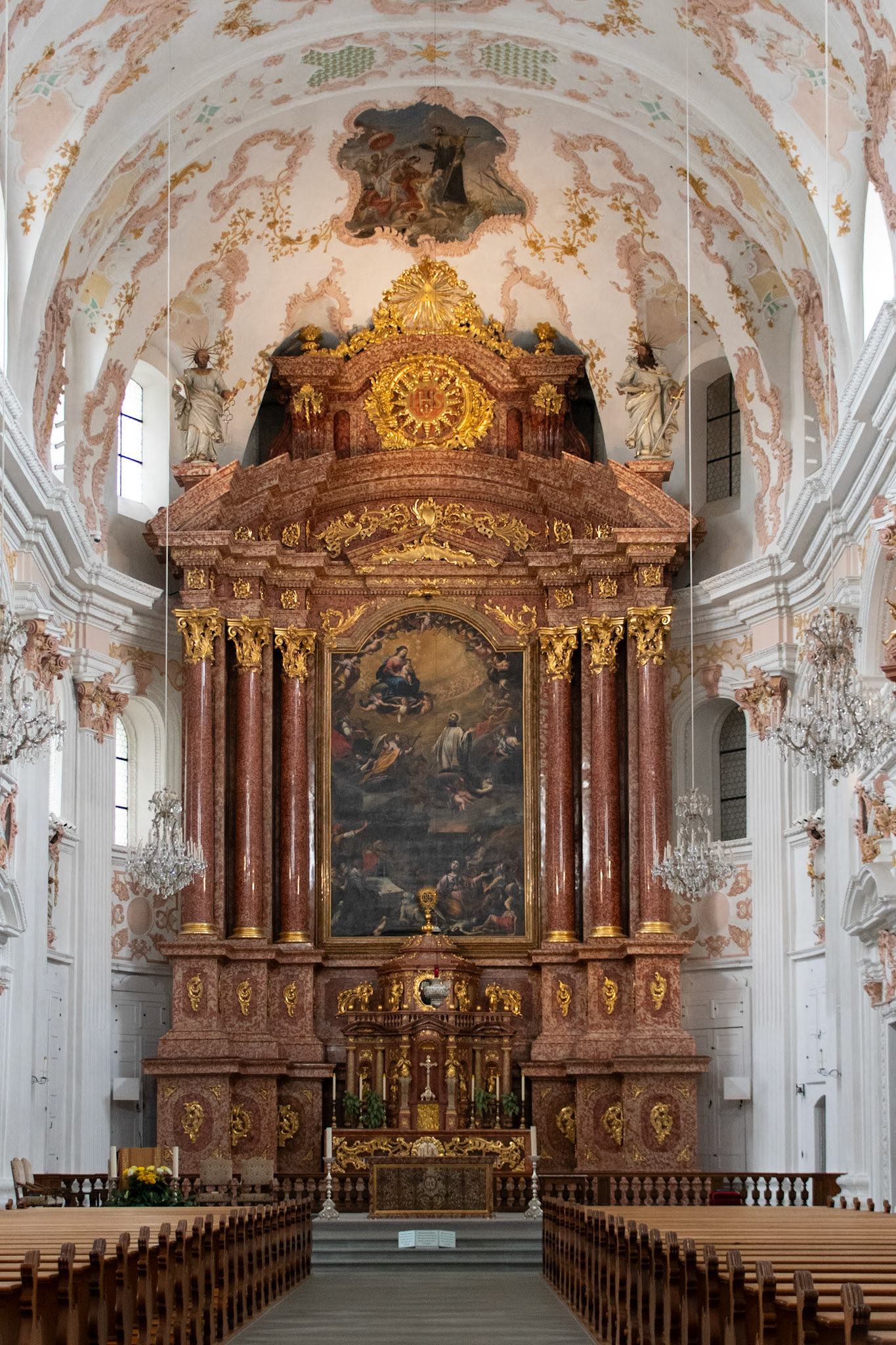 Sites around Luzerne.