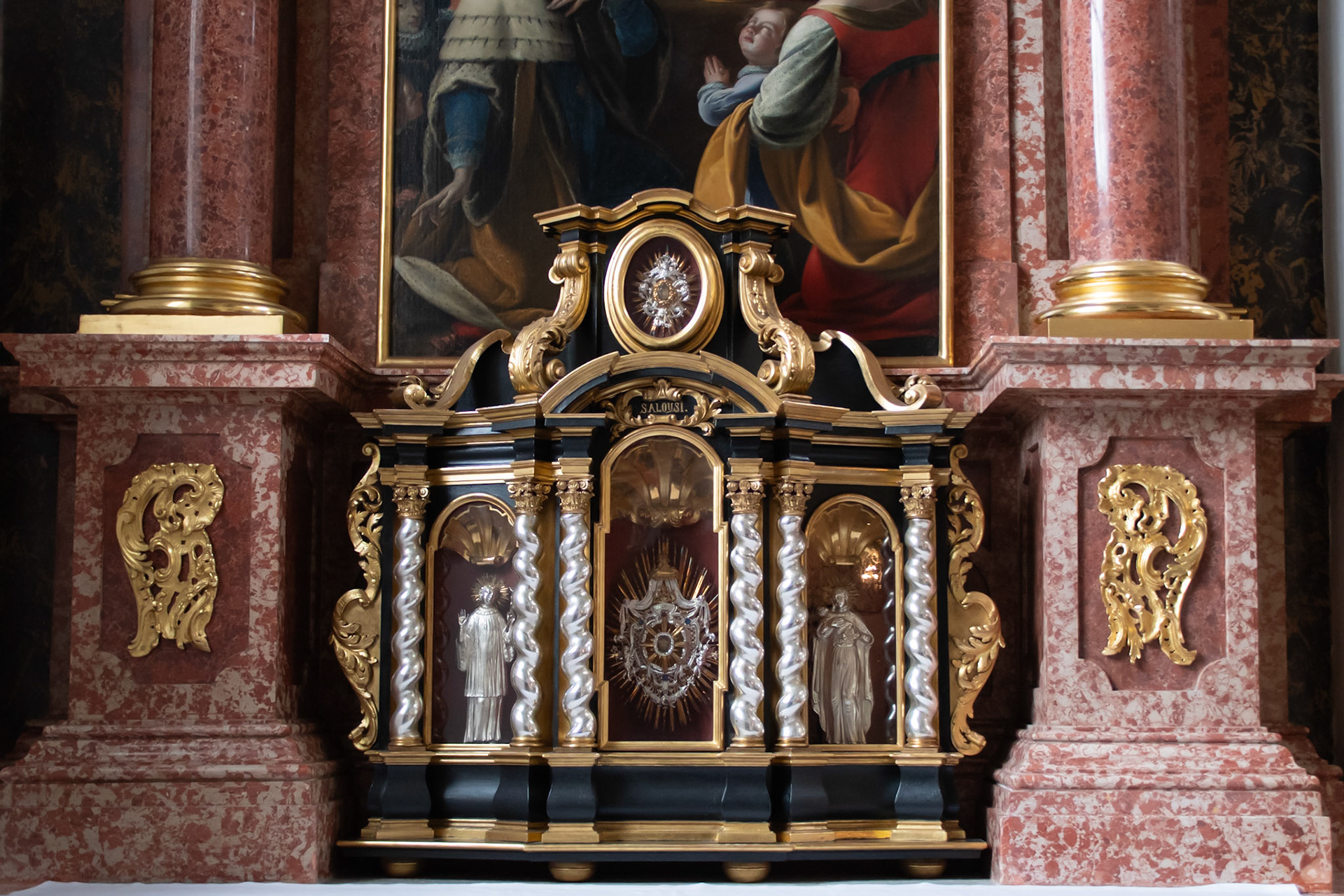 Sites around Luzerne.