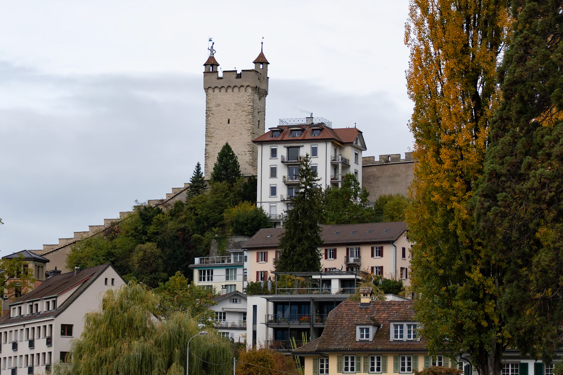 Sites around Luzerne.