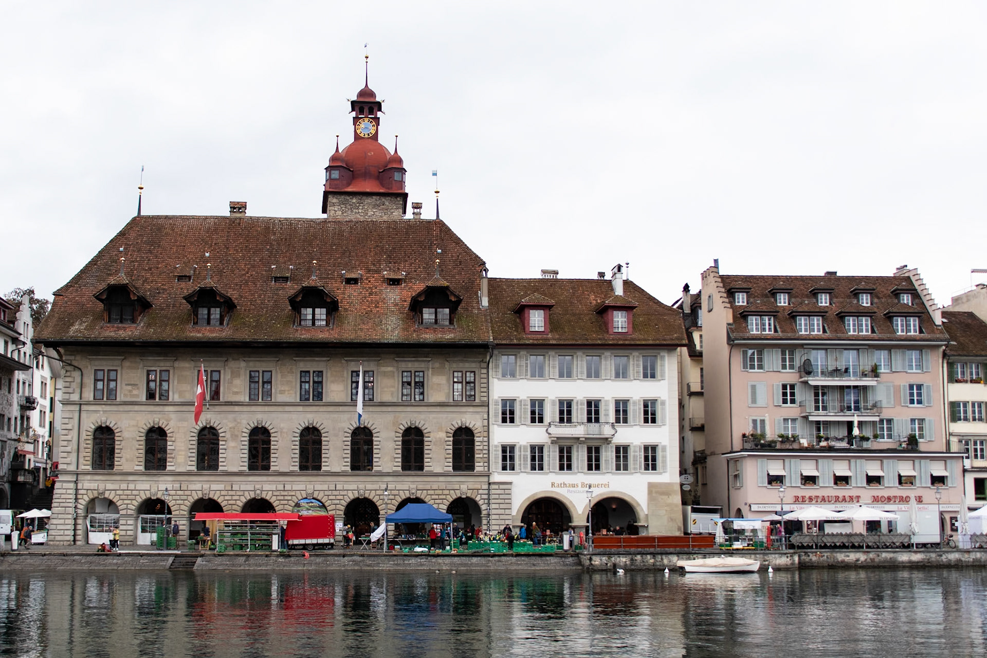 Sites around Luzerne.