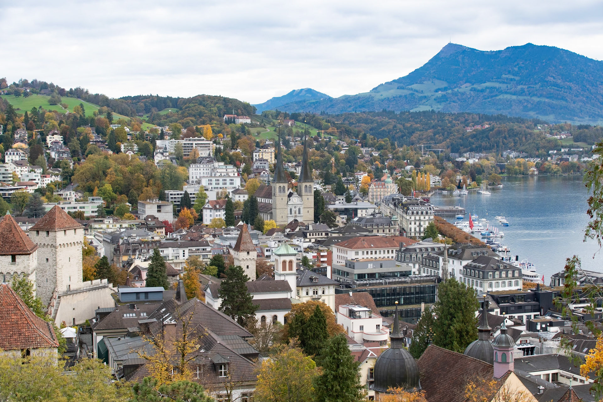 Sites around Luzerne.