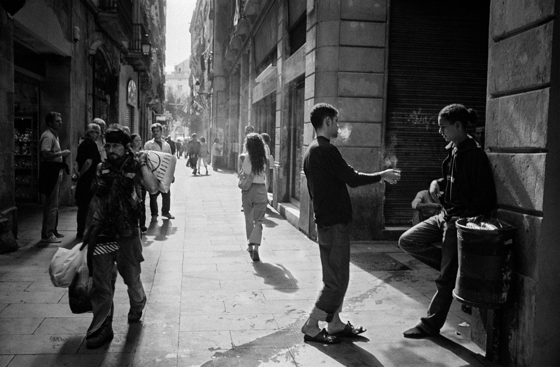 Shared joint, Barcelona, 2003