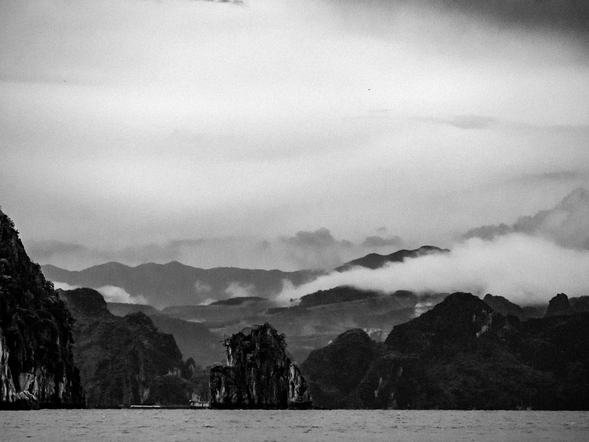 Hạ Long Bay (Vietnam)