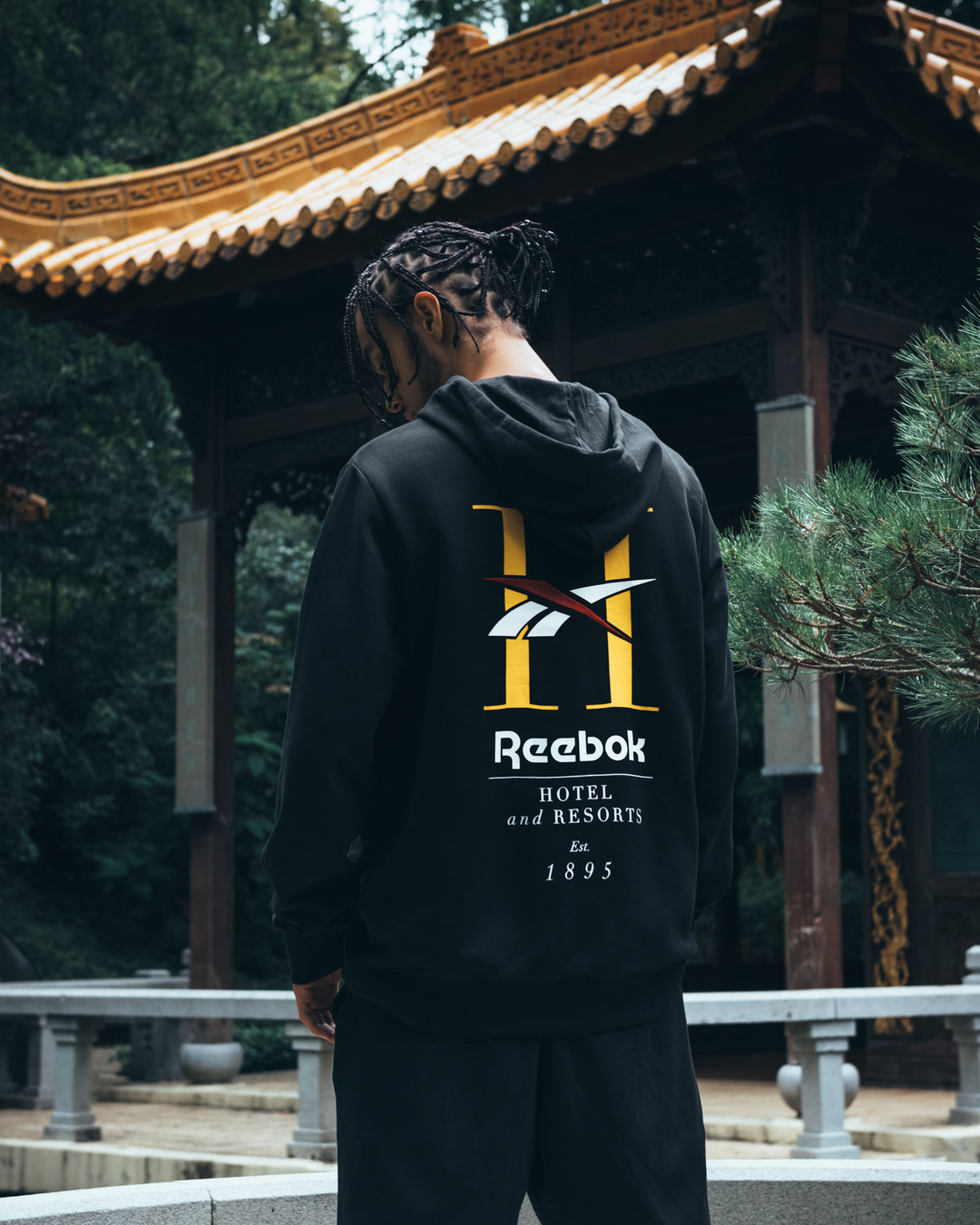 Reebok hotel Outlet