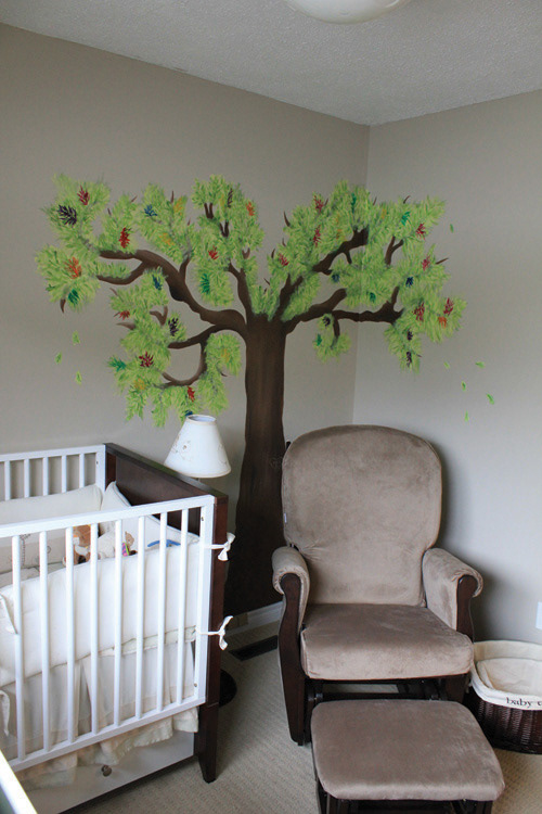 Custom nursery mural