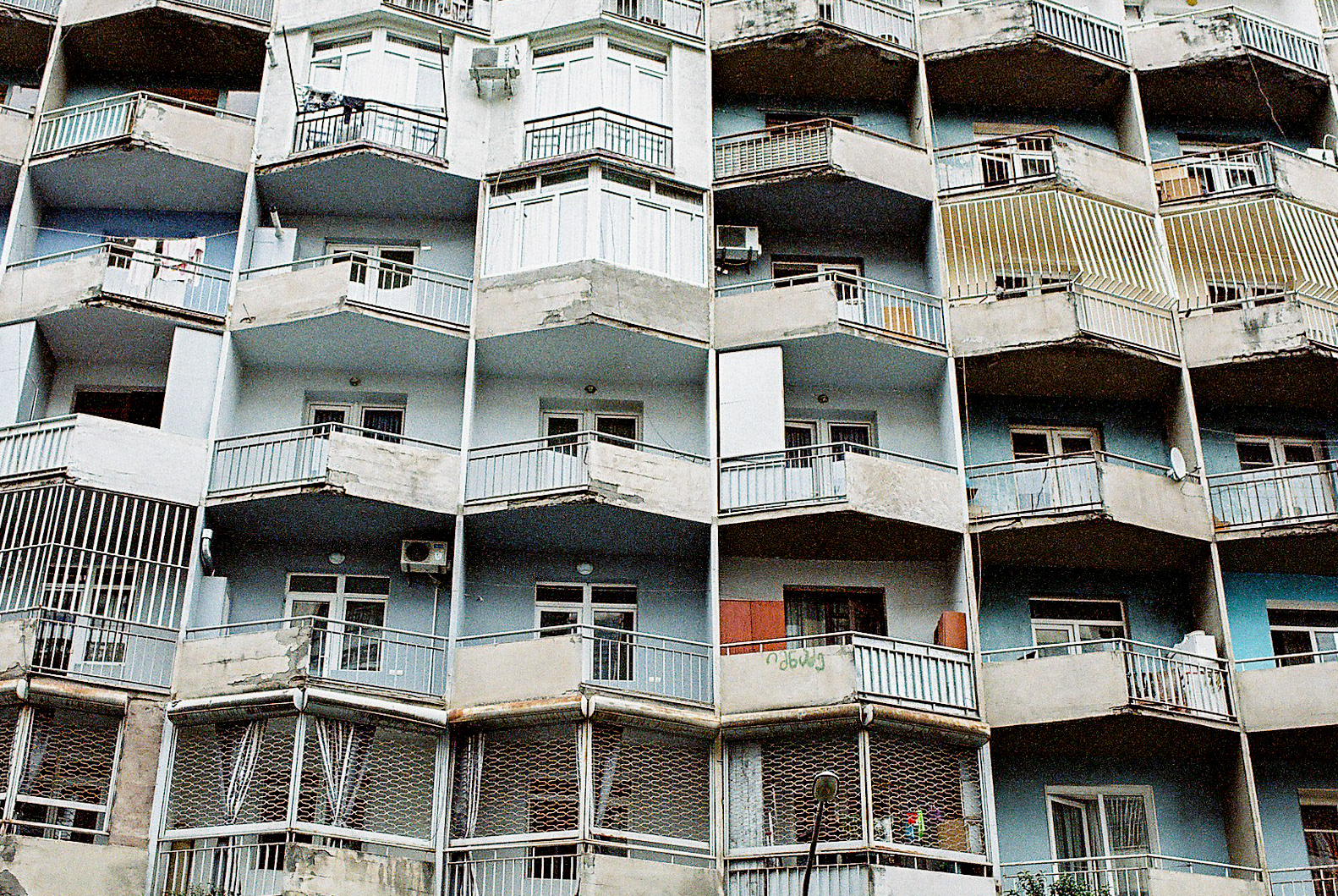 Nikon F3 / Fuji C200