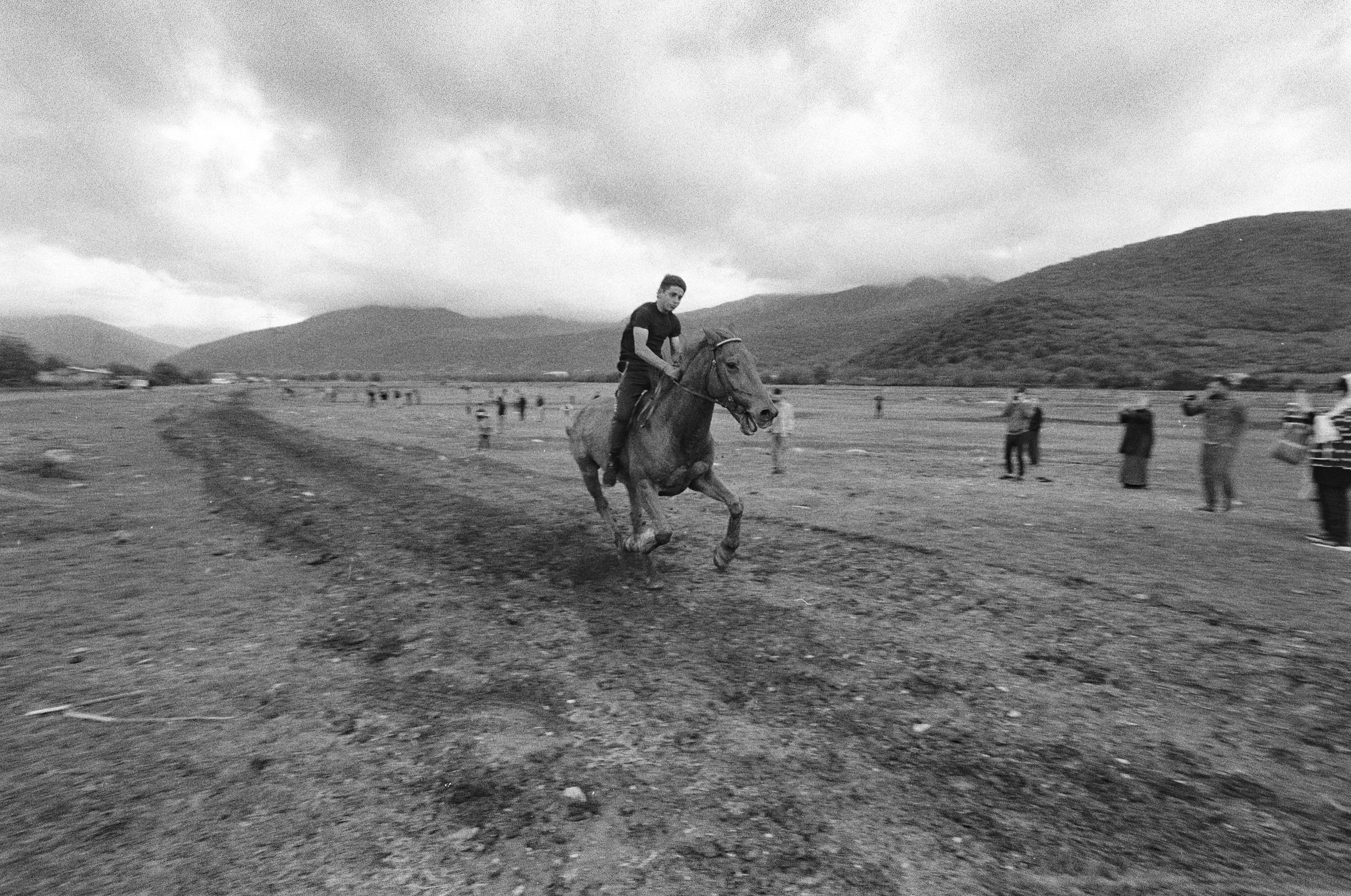 Canon 1n / Kentmere