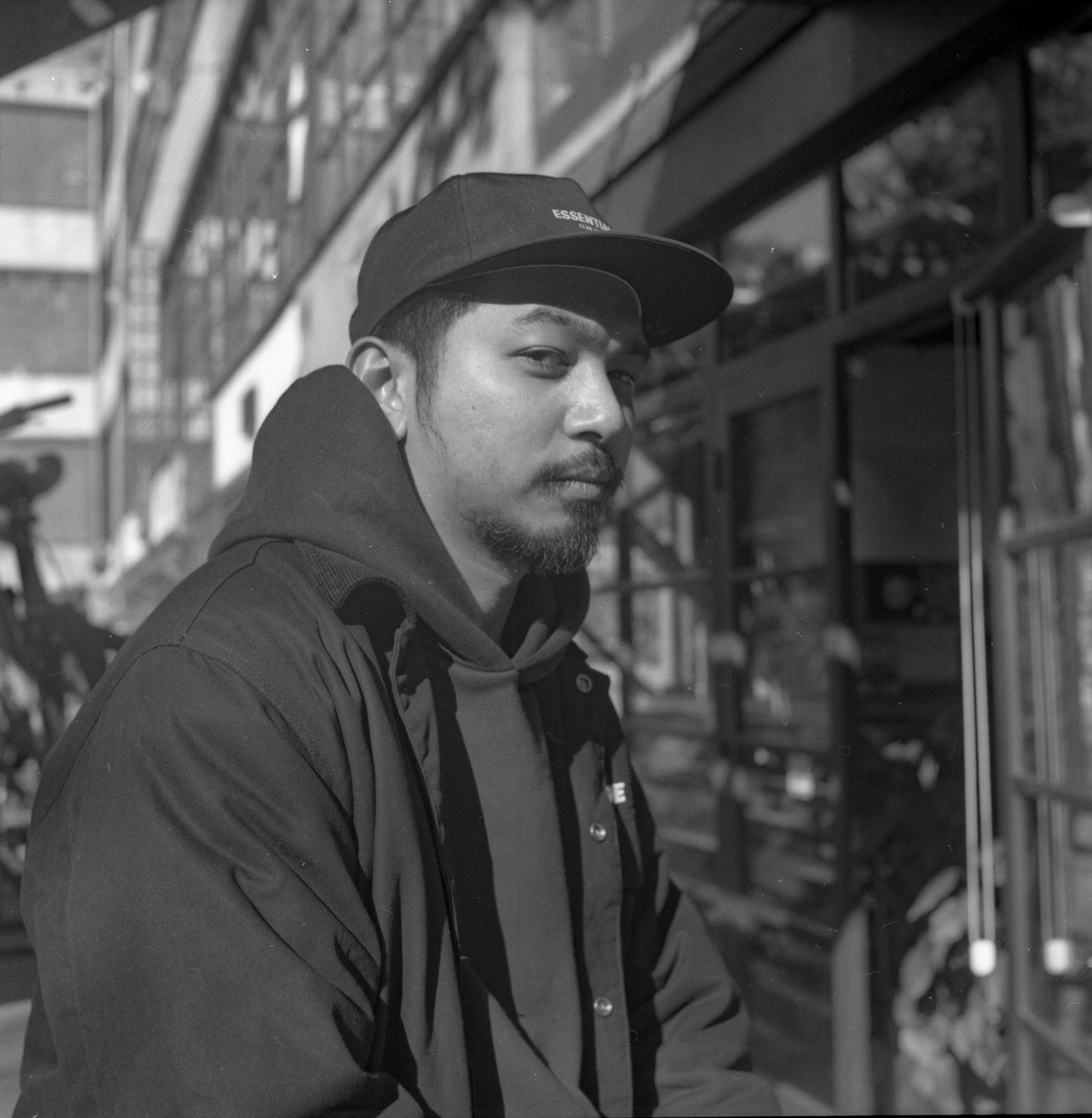 Rolleiflex MX / Ilford HP5