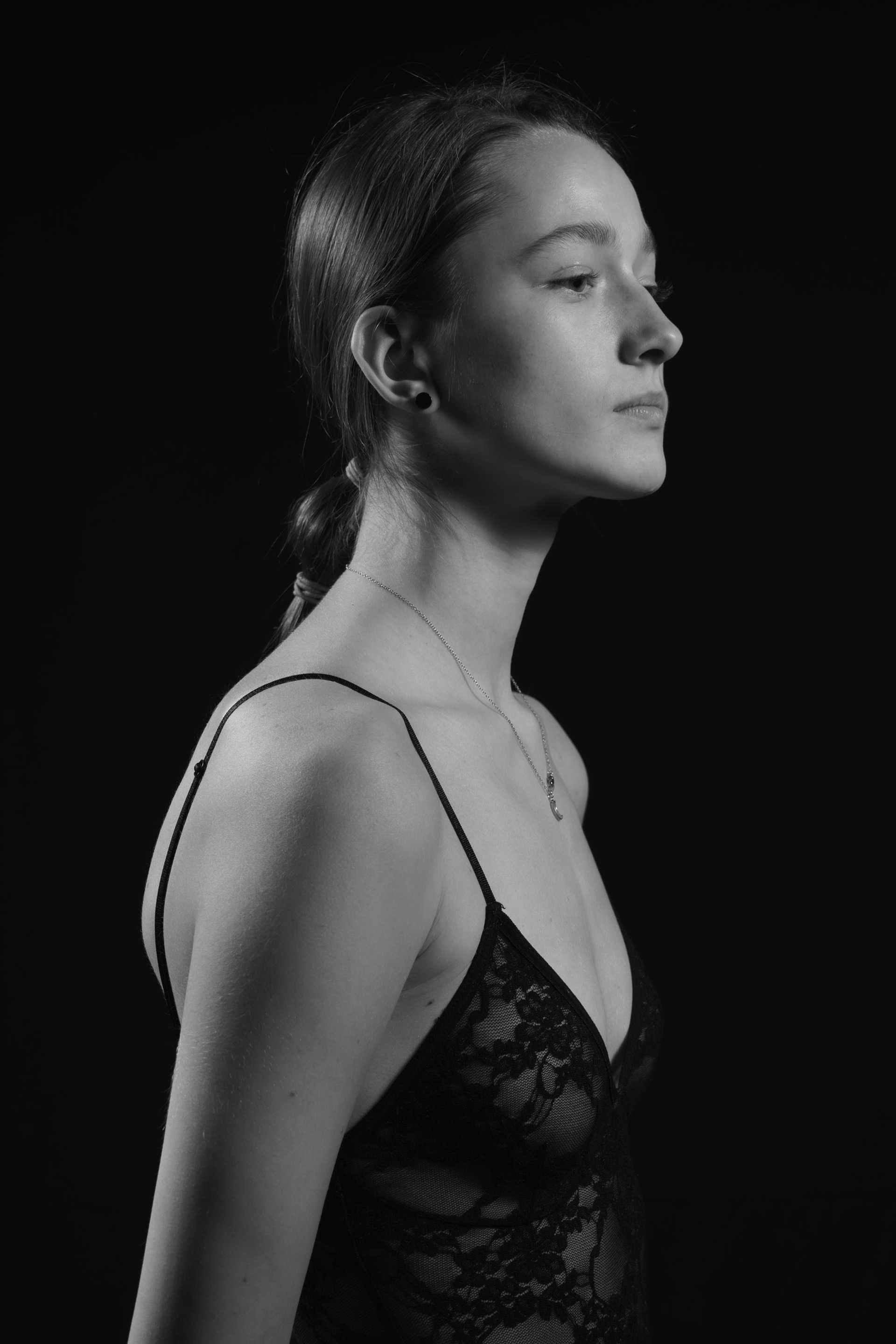 Valery / Model