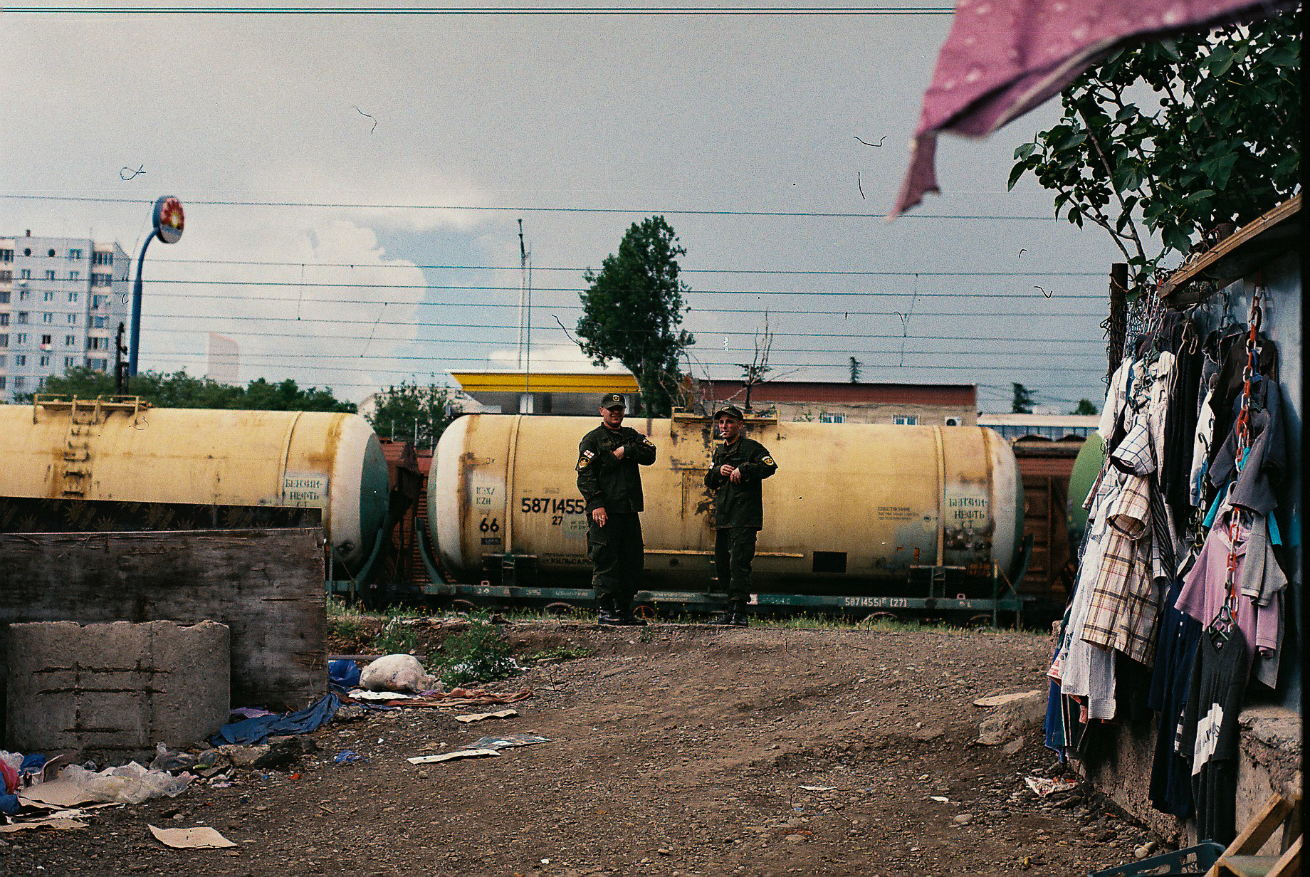 Nikon F3 / Fuji C200