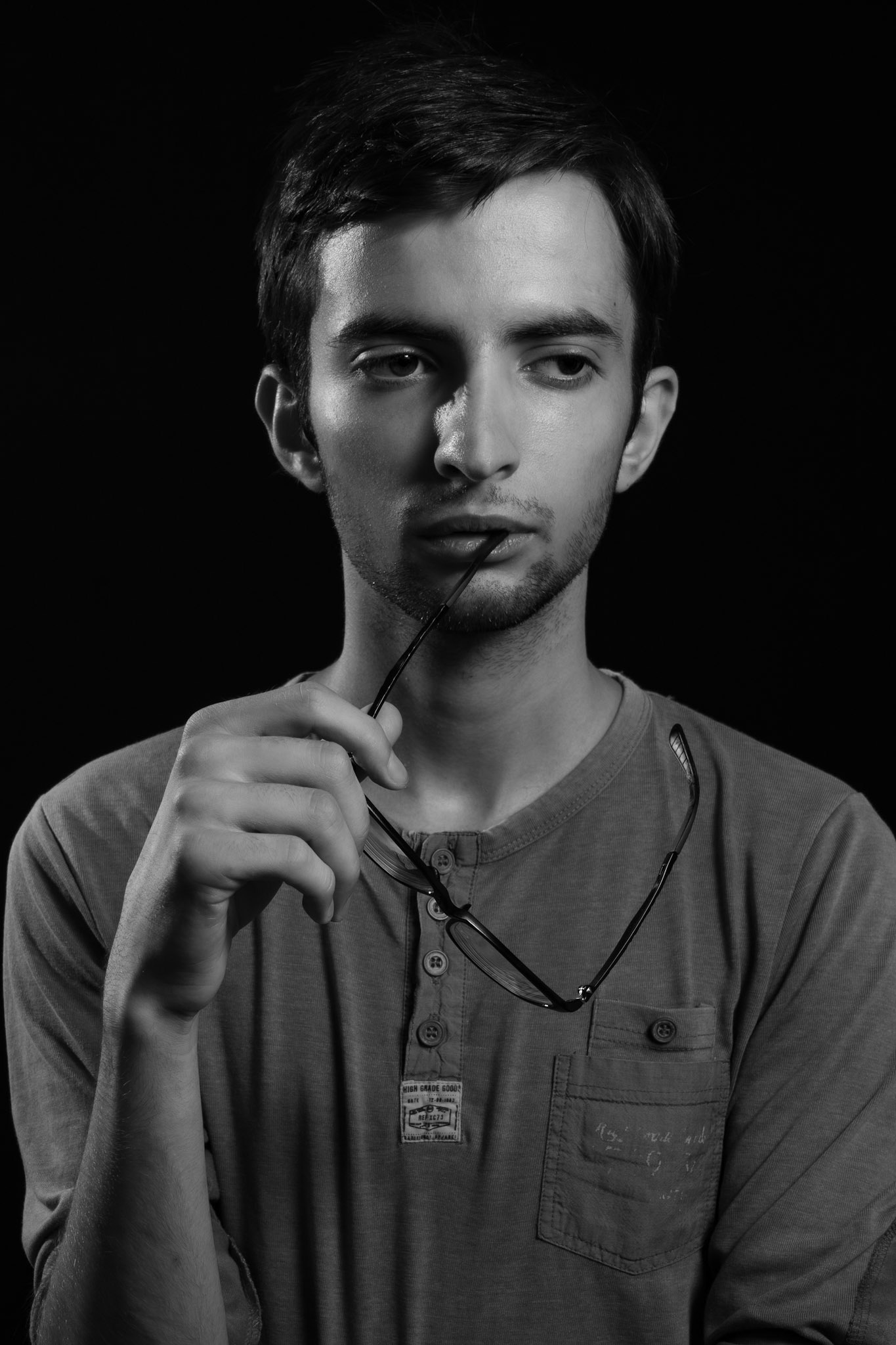 Vardan / Pianist