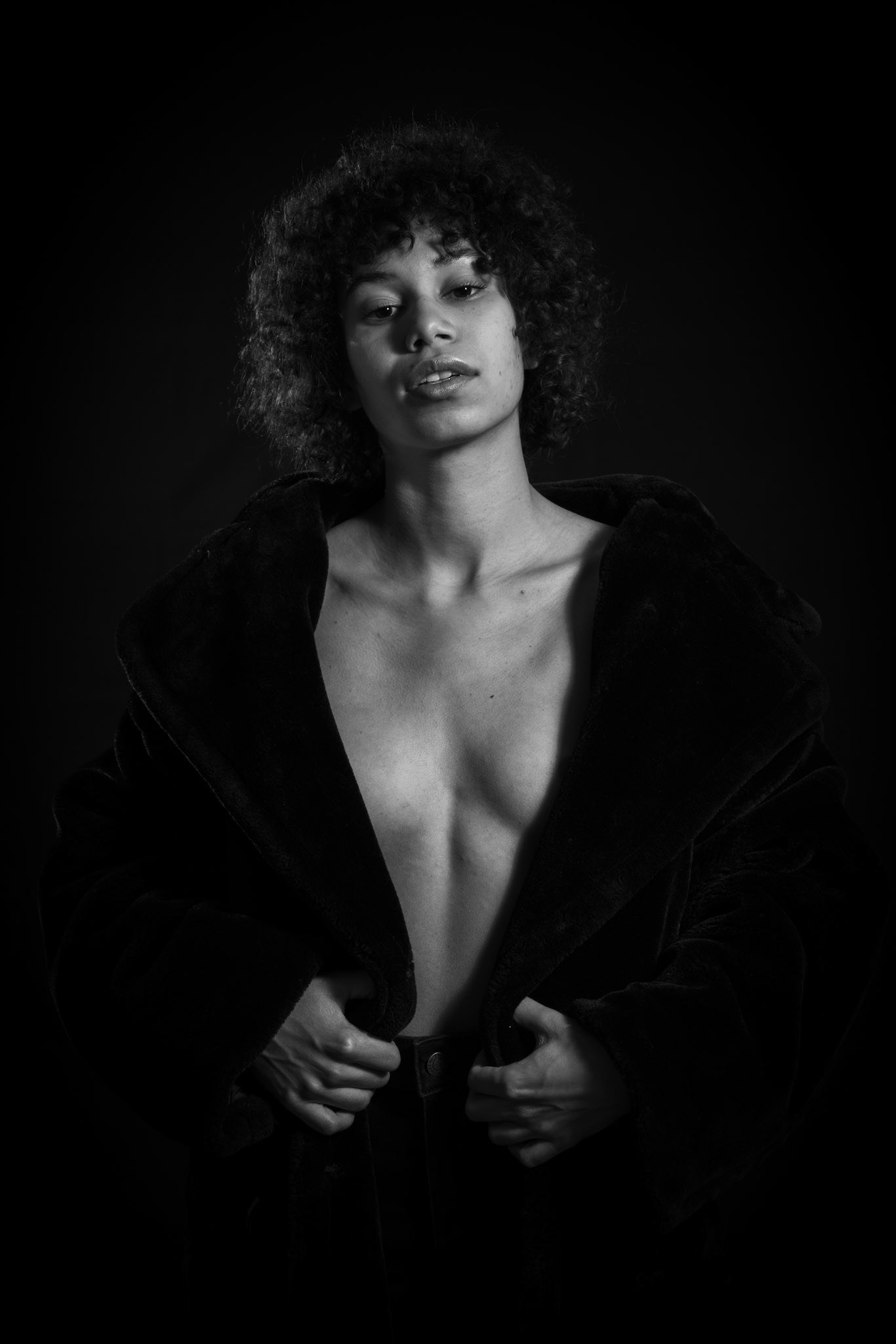 Maryam / Stylist