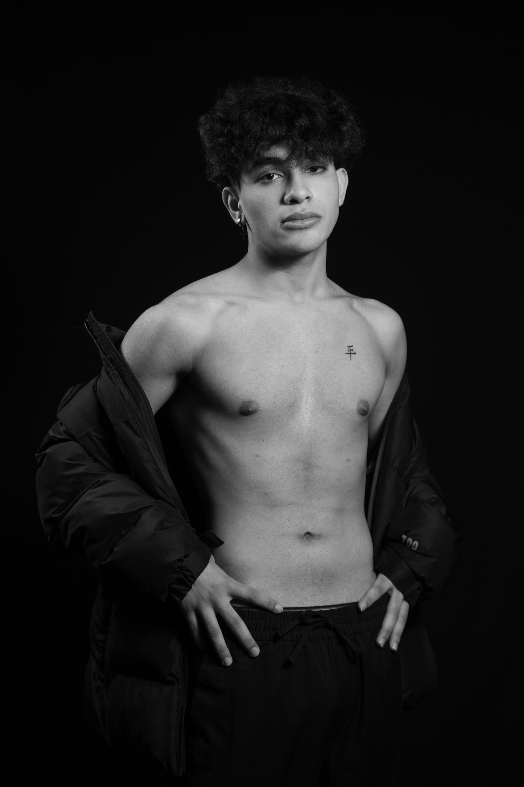 Aman / Model