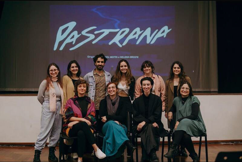 Equipe reunida