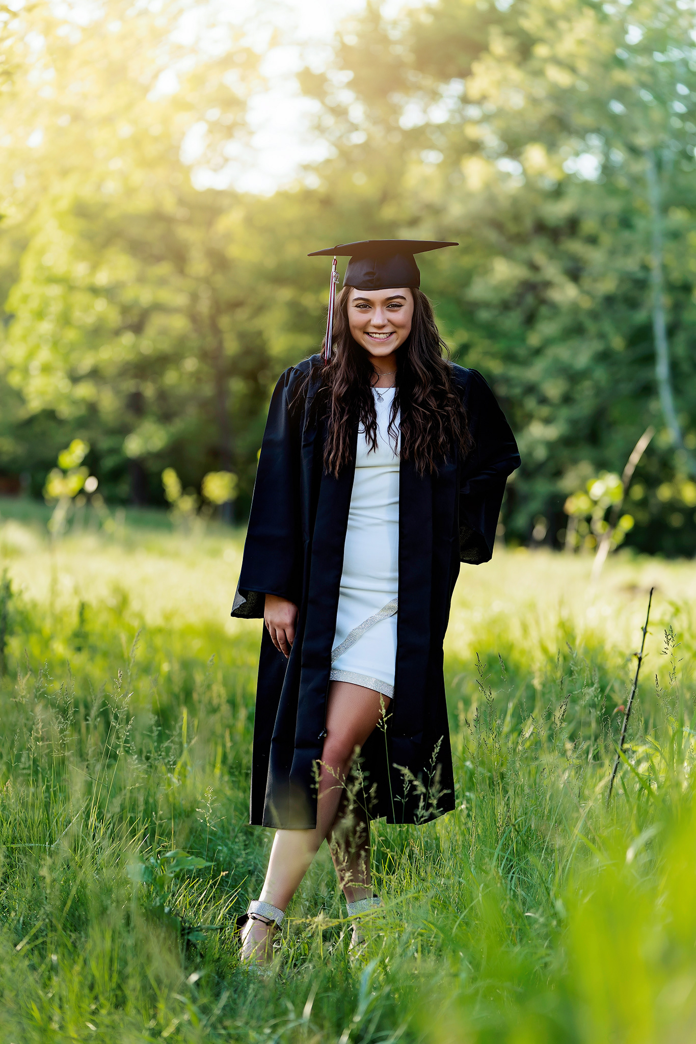 StudiNatural light cap and gown, St. Louis, MOo prom session St. Louis, MO