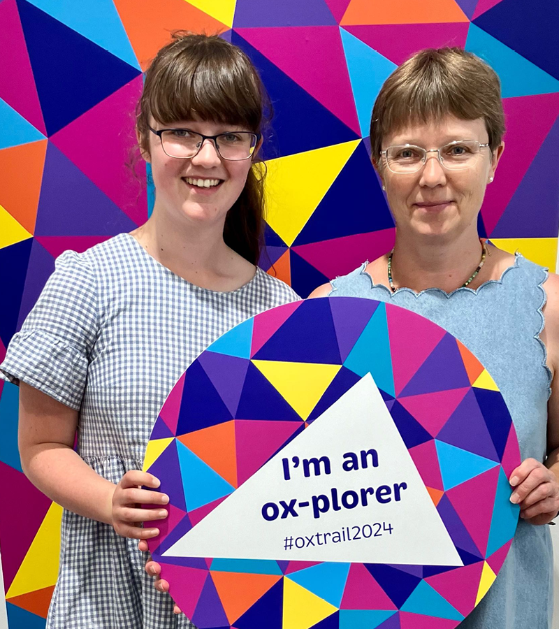 Social media photo booth