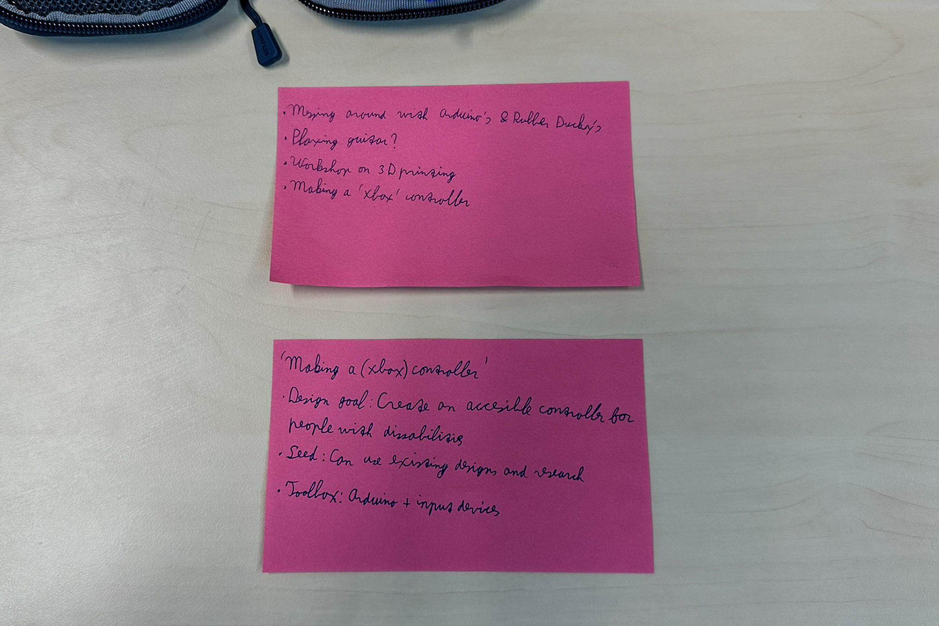 Figure 1. The post-its of the first and second assignments.