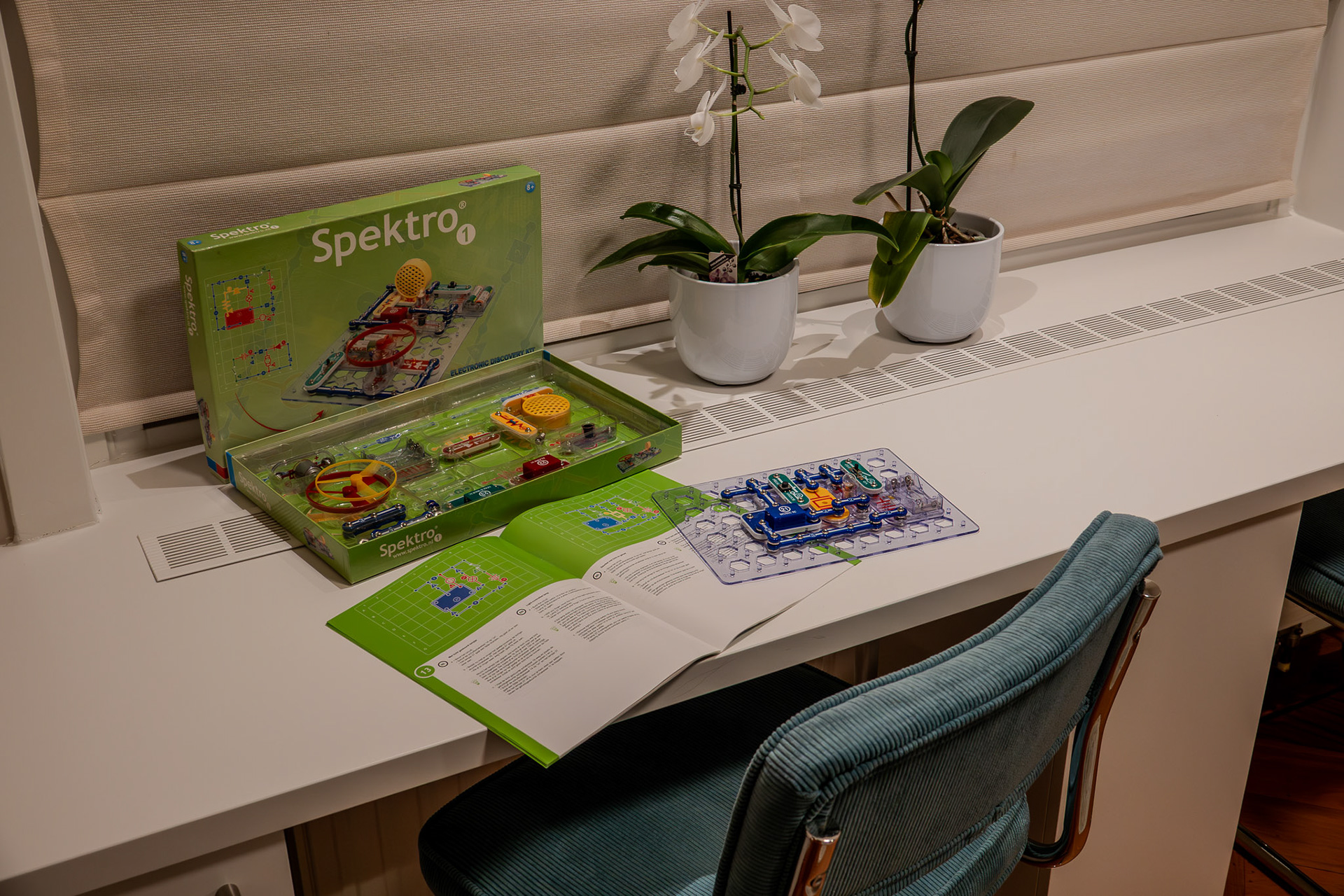 Figure 7. The Spektro kit I always played with when I was younger.