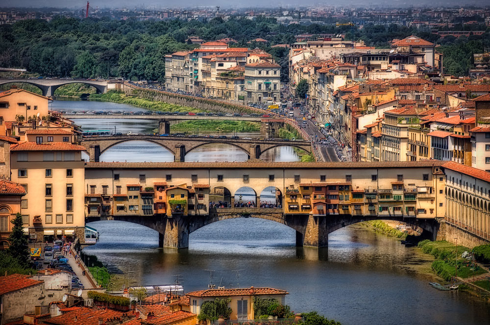 #2111 The Ponte Vecchio Bridge in the City of Florence 