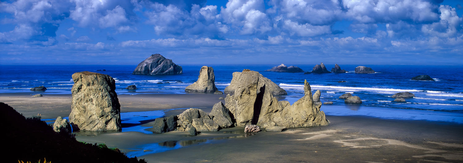 #1701B Rock Formations at Bandon, Oregon