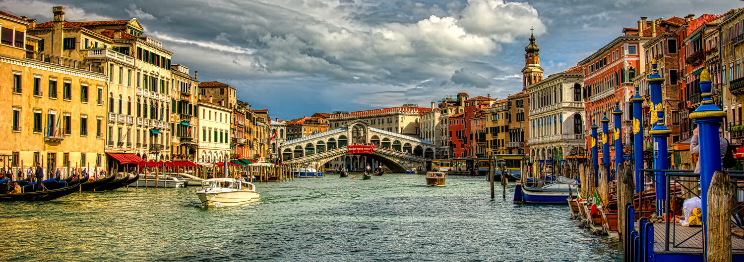 #2151 The Grand Canal and Rialto Bridge in Venice