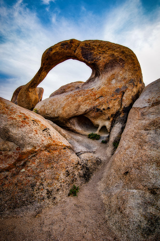 #1203 Unique Rock Formation at the Alabama Hills National Scenic Area in the Eastern Sierras