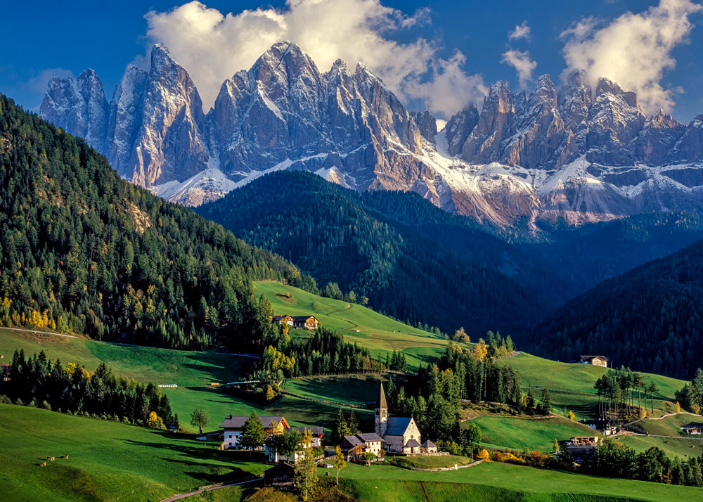 #2336B St. Magdalena at Val di Funes in the Dolomite Alps