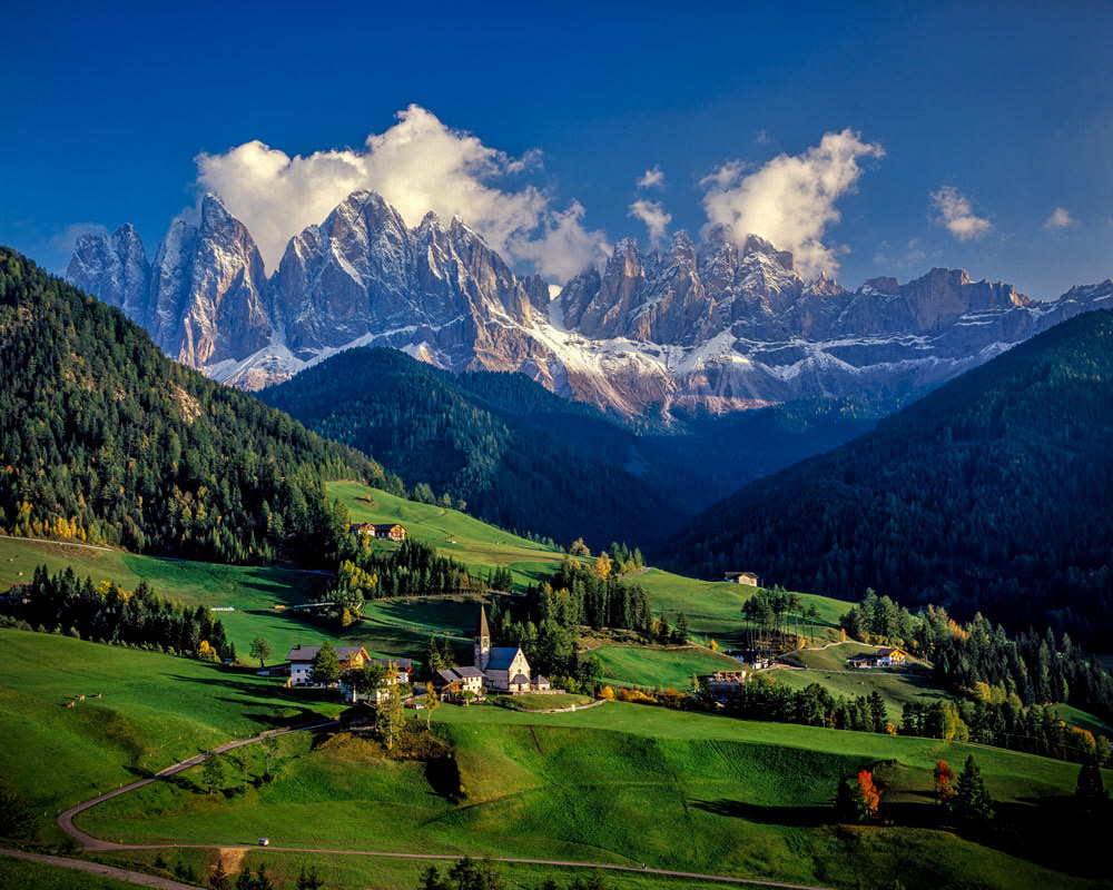 #2326A St. Magdalena at Val di Funes in the Dolomite Alps