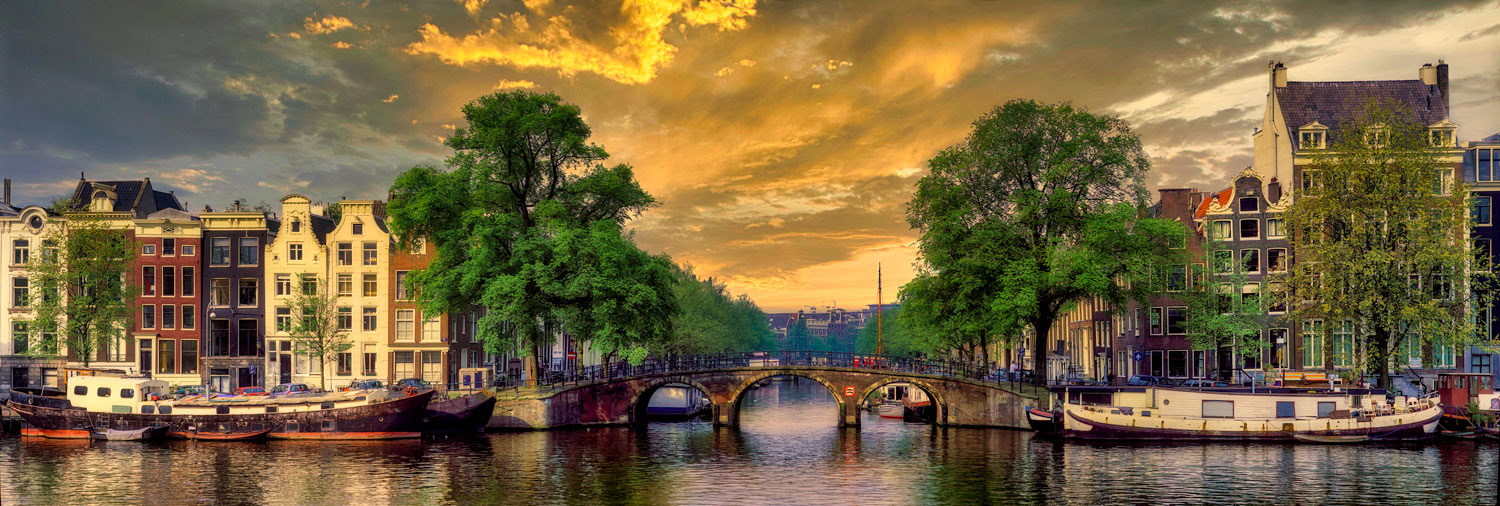 #2406 Boats and Houses Along Canal in Amsterdam, Holland