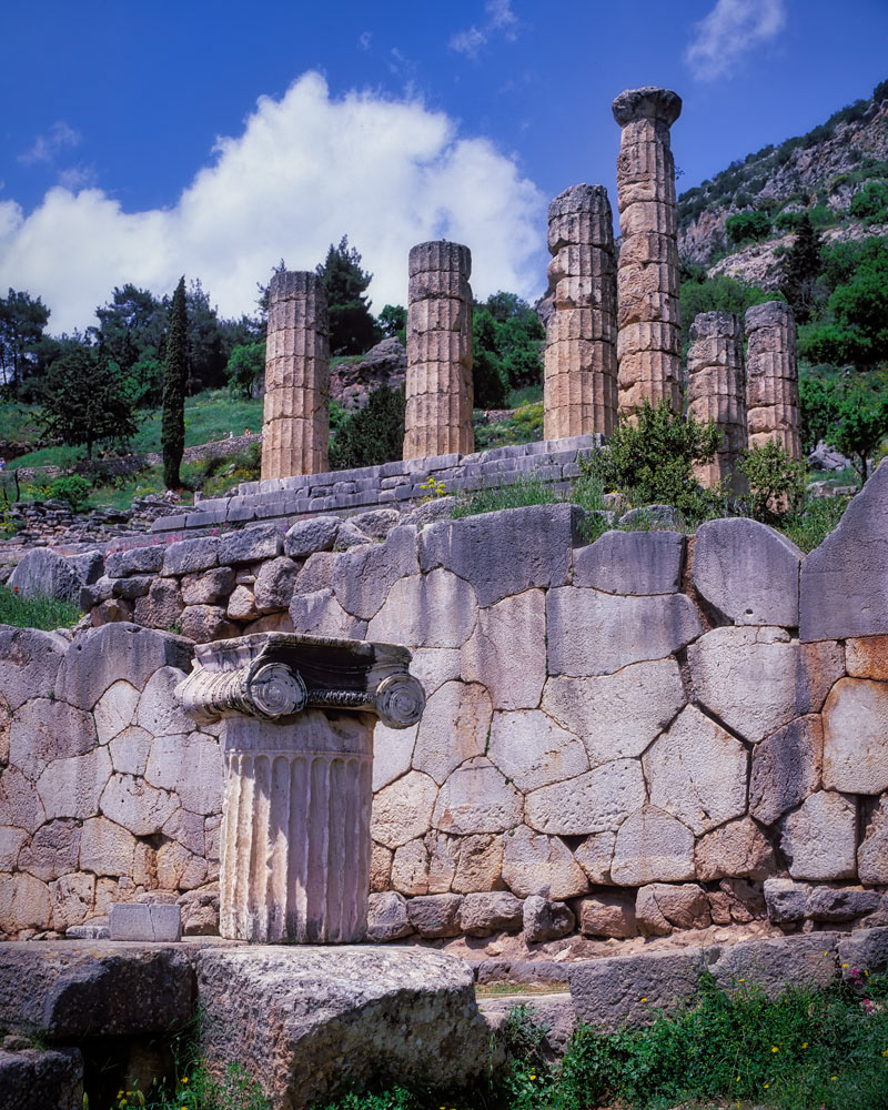 #2831 The Temple of Apollo, (on top), at Ancient Delfi, a UNESCO World Heritage Site 