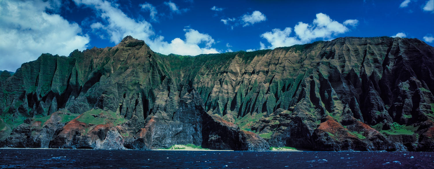 #2685 The Rugged Na Pali Coast on the Island of Kauai, Hawaii