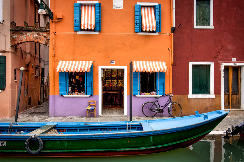 #2203 Colorful Buildings on Burano Island near Venice