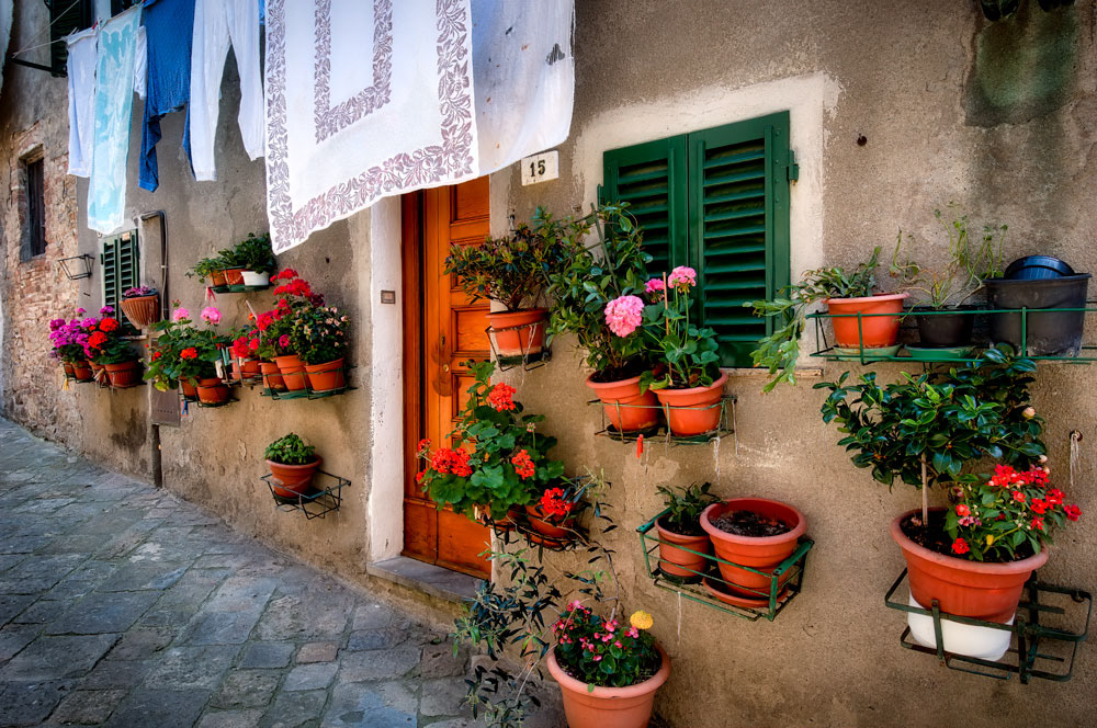 #4558 Voltera, Italy