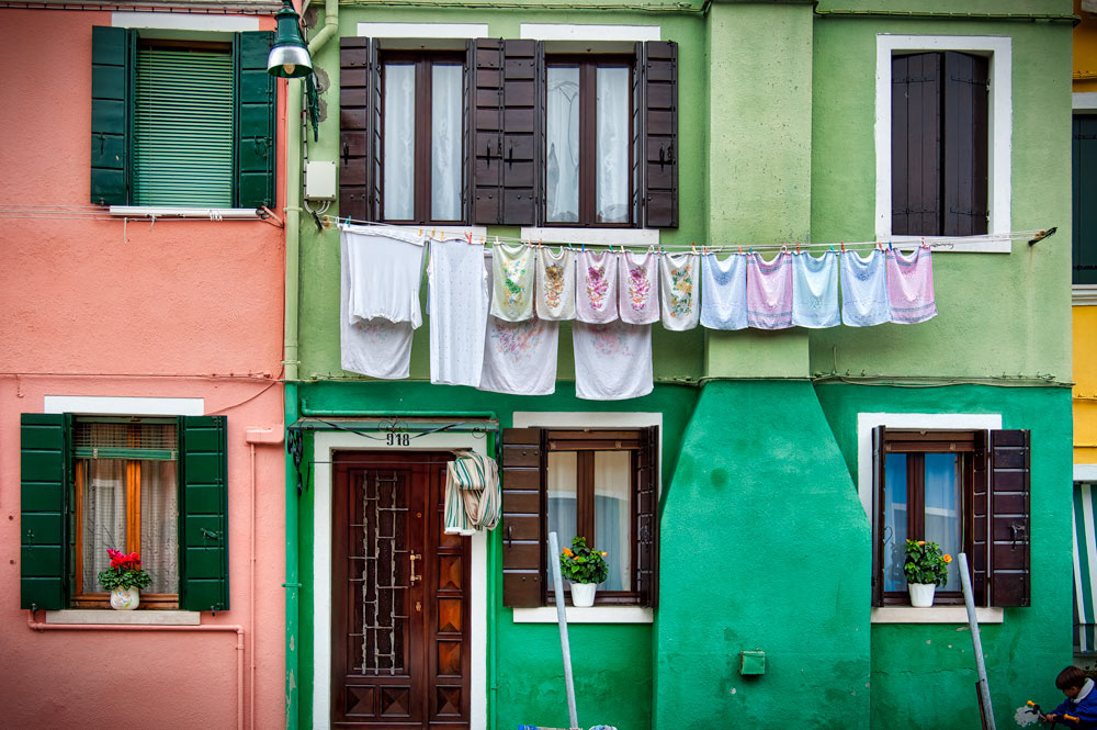 #2201 Colorful Houses on Burano Island near Venice
