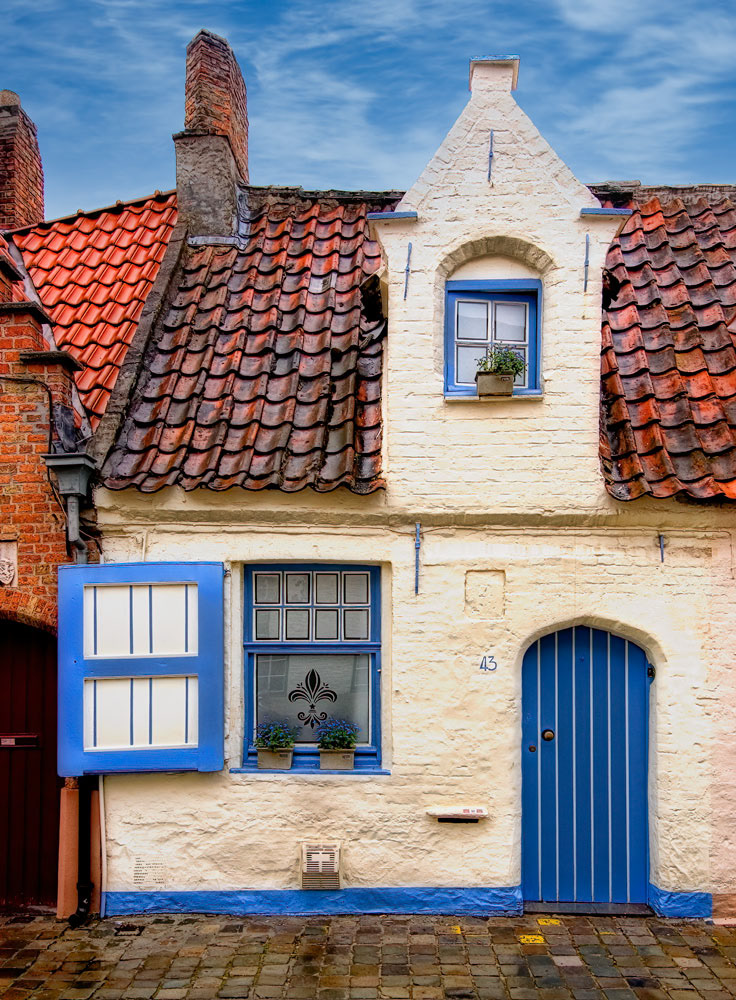 #2504 A House in The Old Town of Bruges