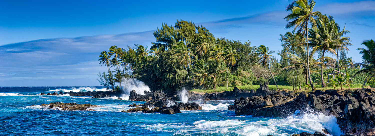#2660 Lava Rock Coastline on the Road to Hana on the Island of Maui, Hawaii