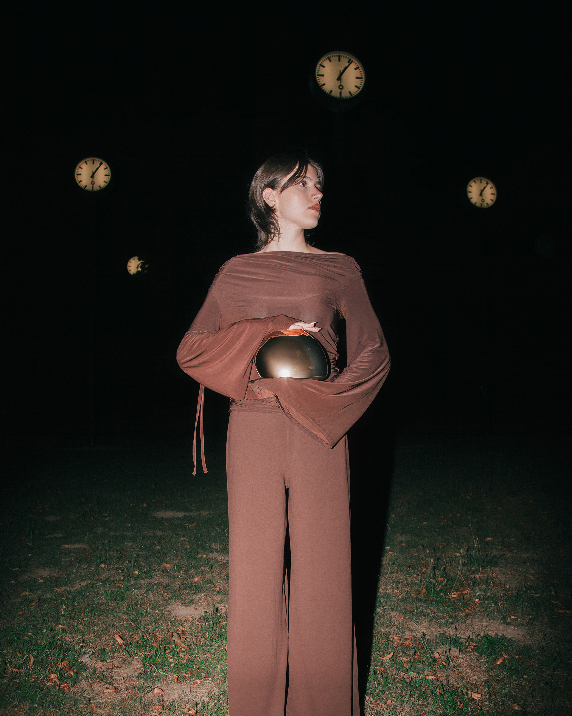 Model: Alex (@Alex.andragnn) Creative Direction & Styling:  Jenny Stubertz (@jy_stz_)
