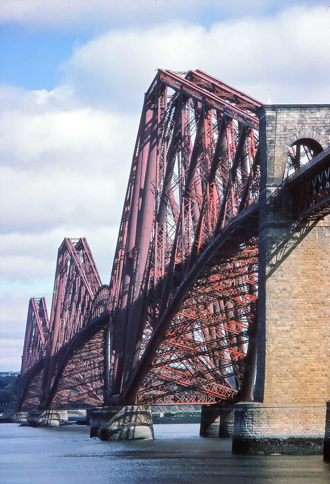 Forth Bridge, Edinburgh, Scotland