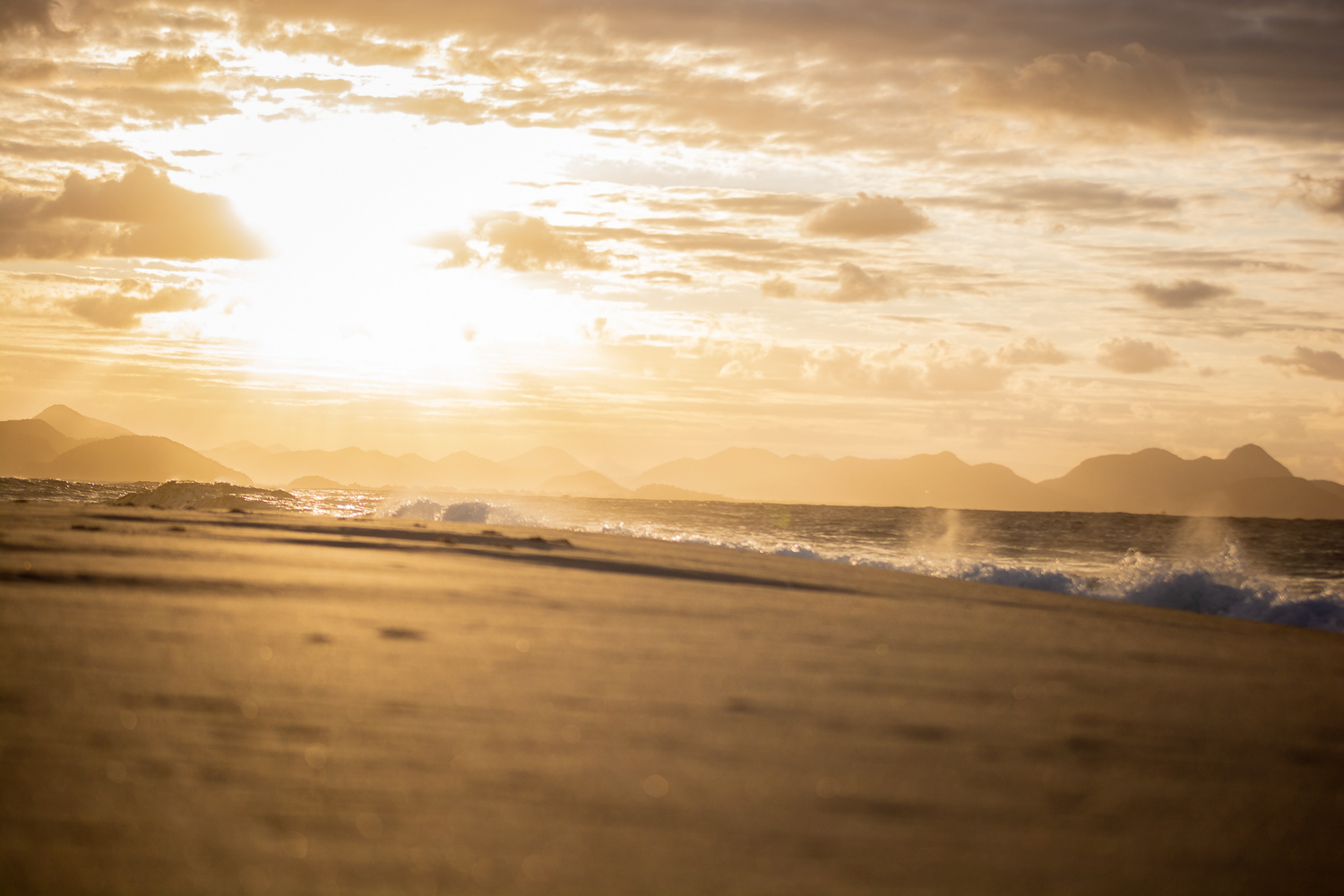 Arpoador Beach