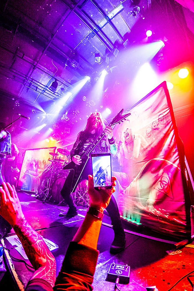 Mtl Live - Destruction