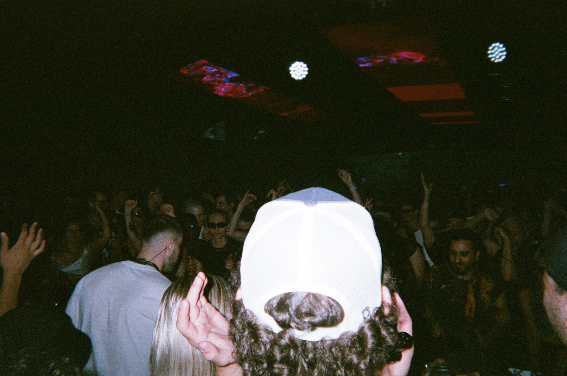 ALARICO playing his live at the Werks-schwimmbad hosted by Vault sessions