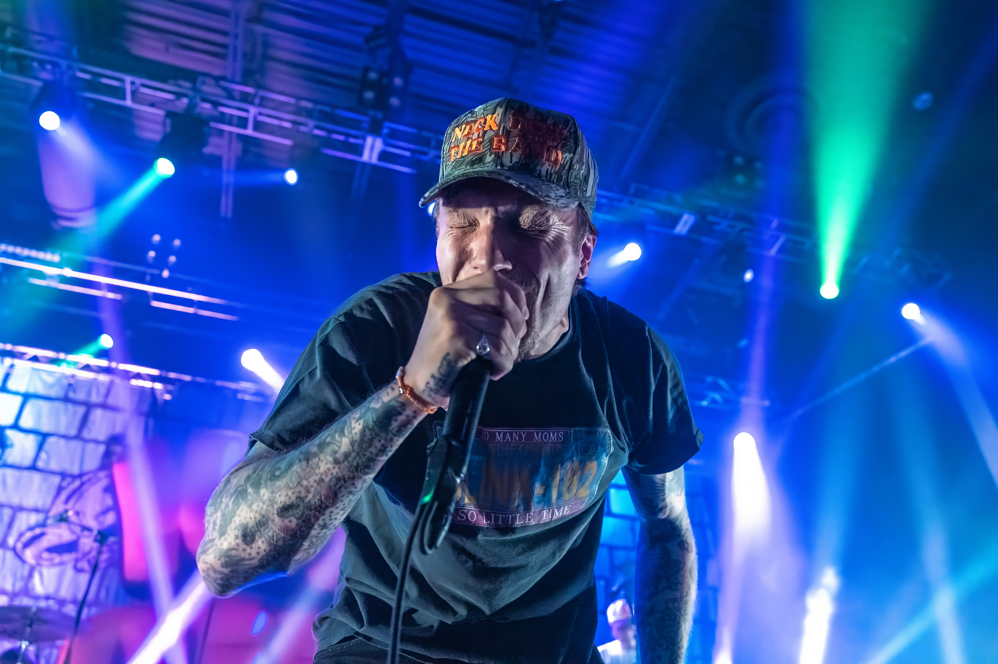 Neck Deep