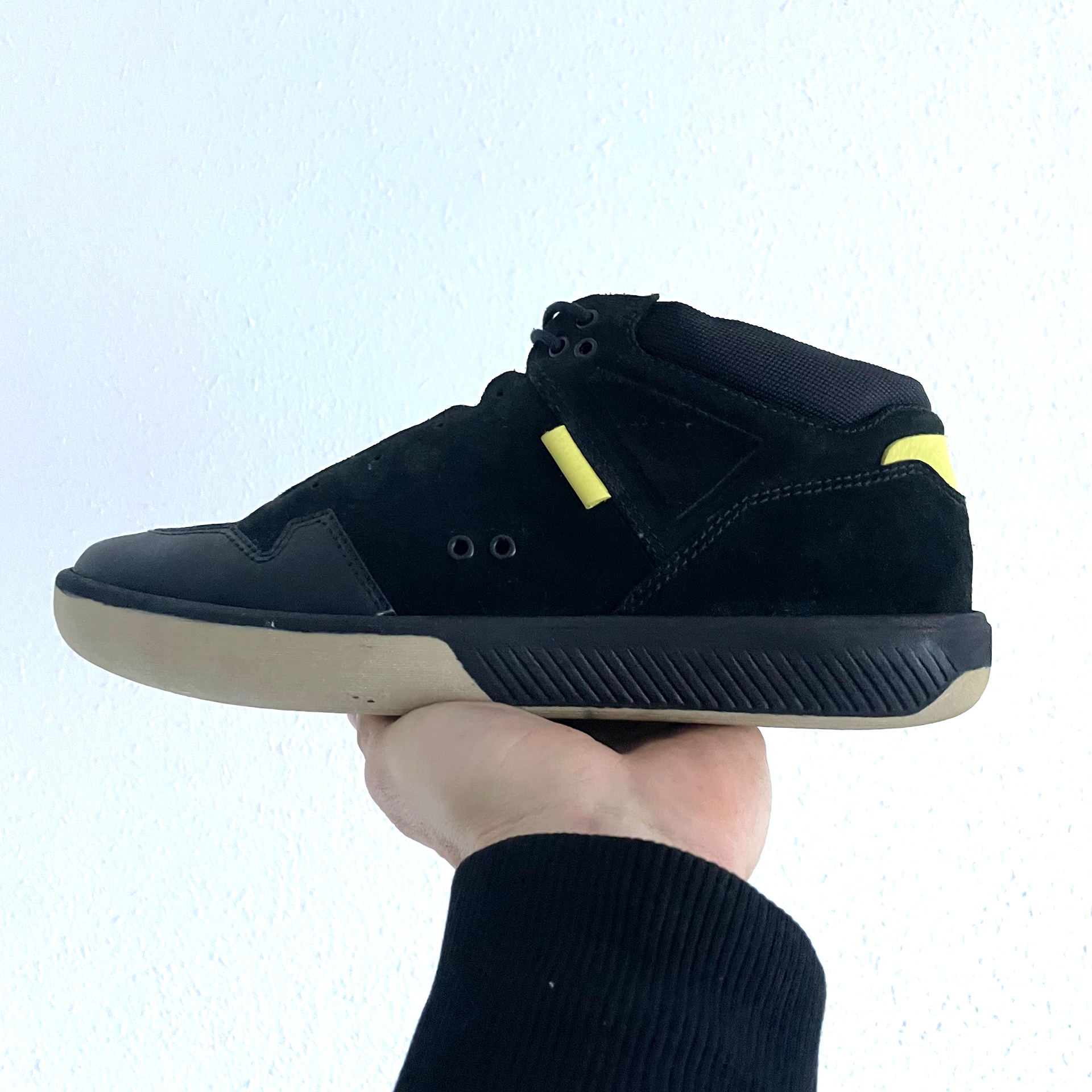Mid-top upper Prototype - 3D Printed sole