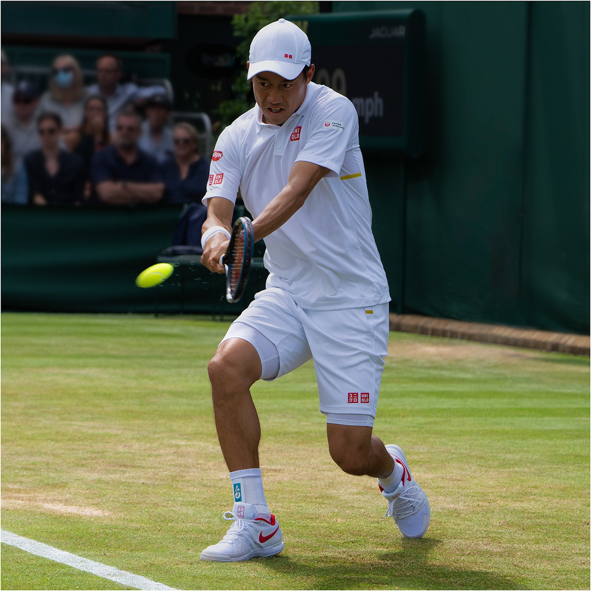 SCORE 8.5 Backhand by David Hindley LRPS