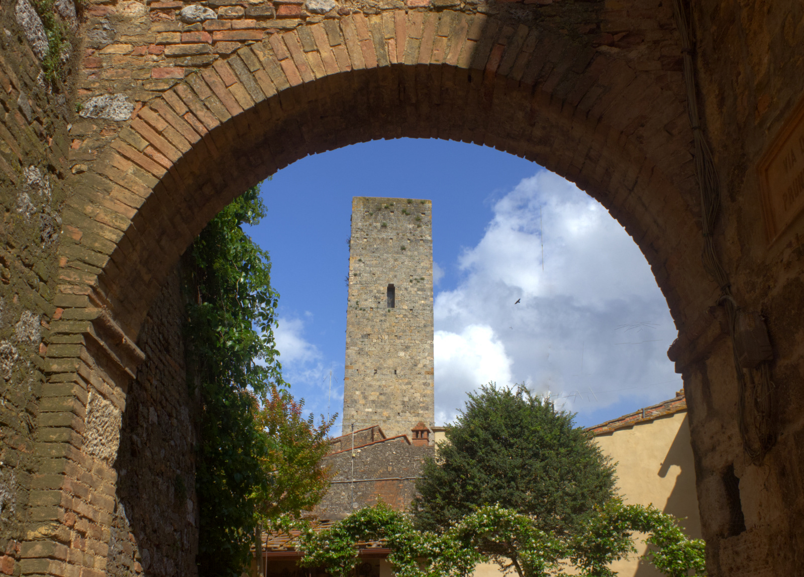 San Gimignano by Alan Loryman