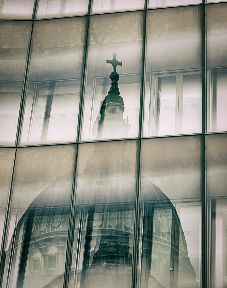 HIGHLY COMMENDED View of St Paul_s though glass building by Andi Hargreaves
