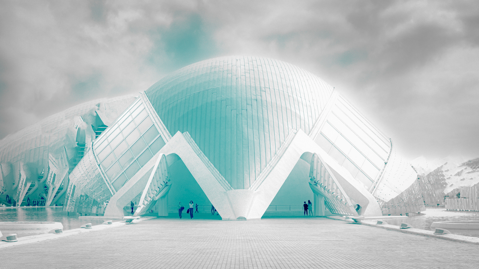 The Spaceship by Andi Hargreaves LRPS