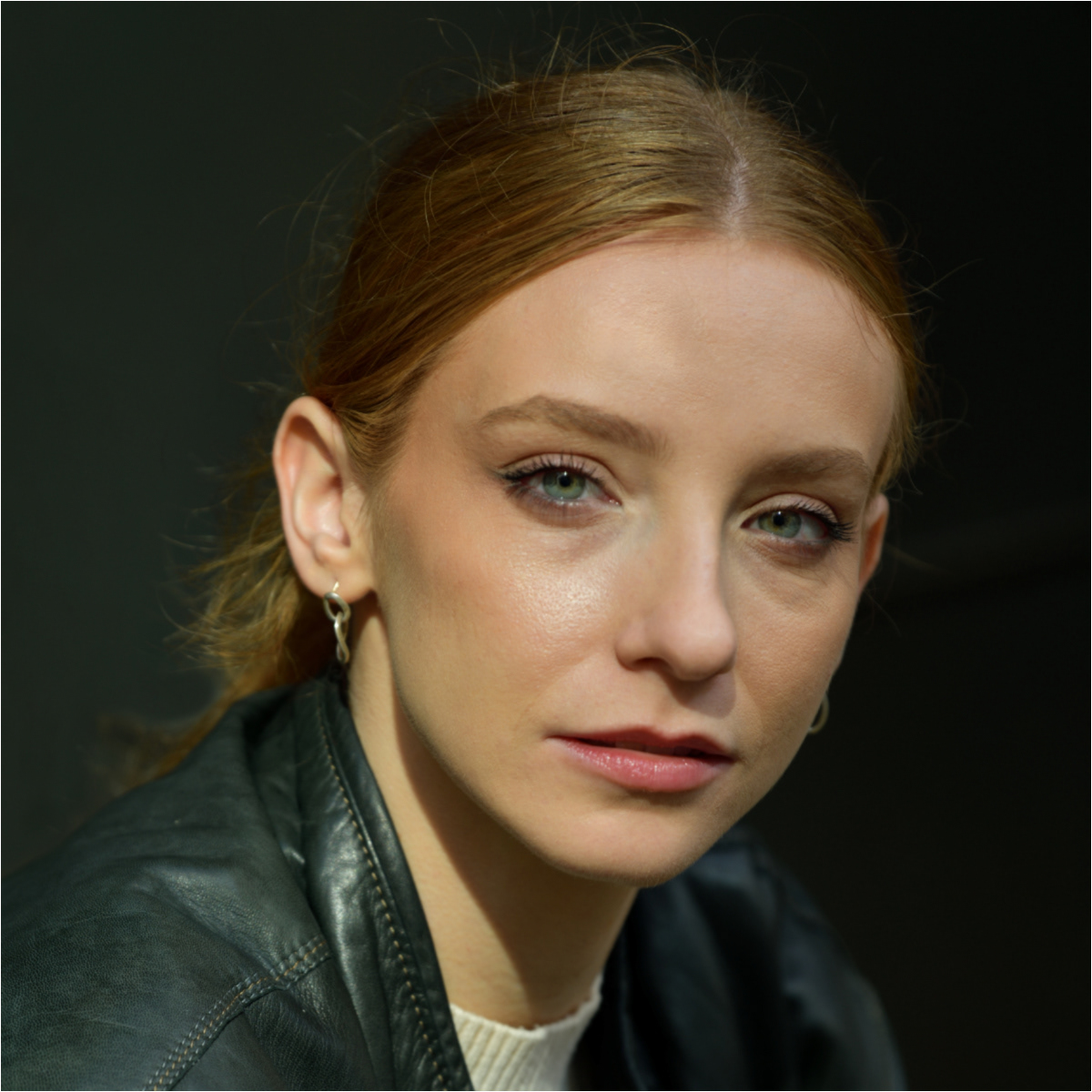 Julia by Ron Matthews