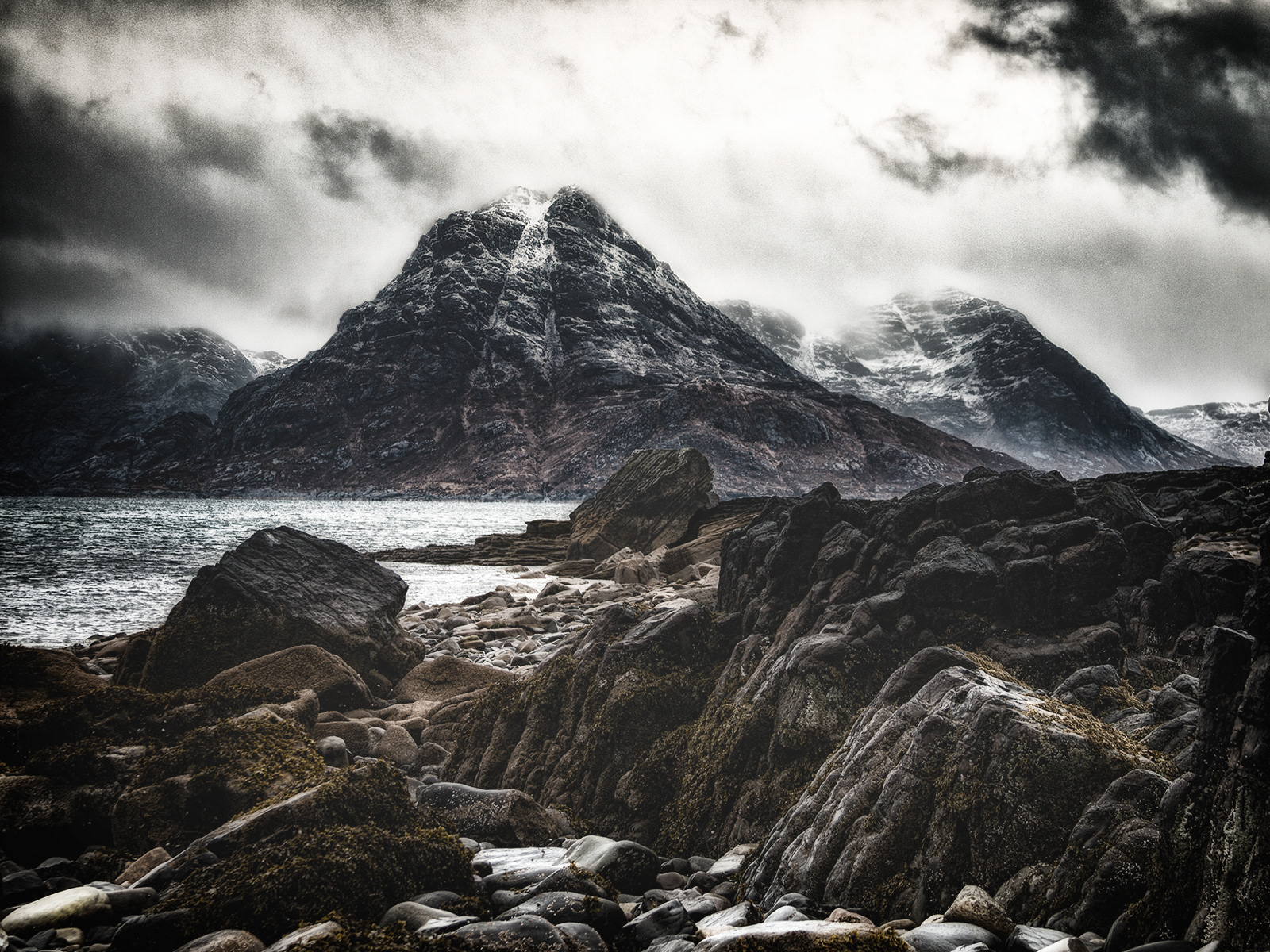 SCORE 9.5 The Black Cuillins from Elgol, Skye, by Mike Williamson